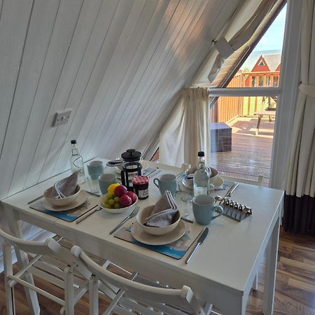 Wow! Amazing Sea Views At Coastal Chalet In Kingsdown Park With Pool No 40 Villa Exterior foto